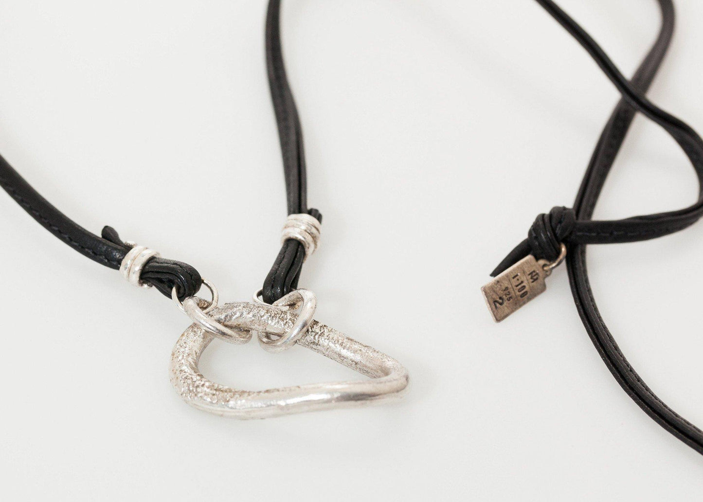 Bracelet 65 in Black - Thang5501