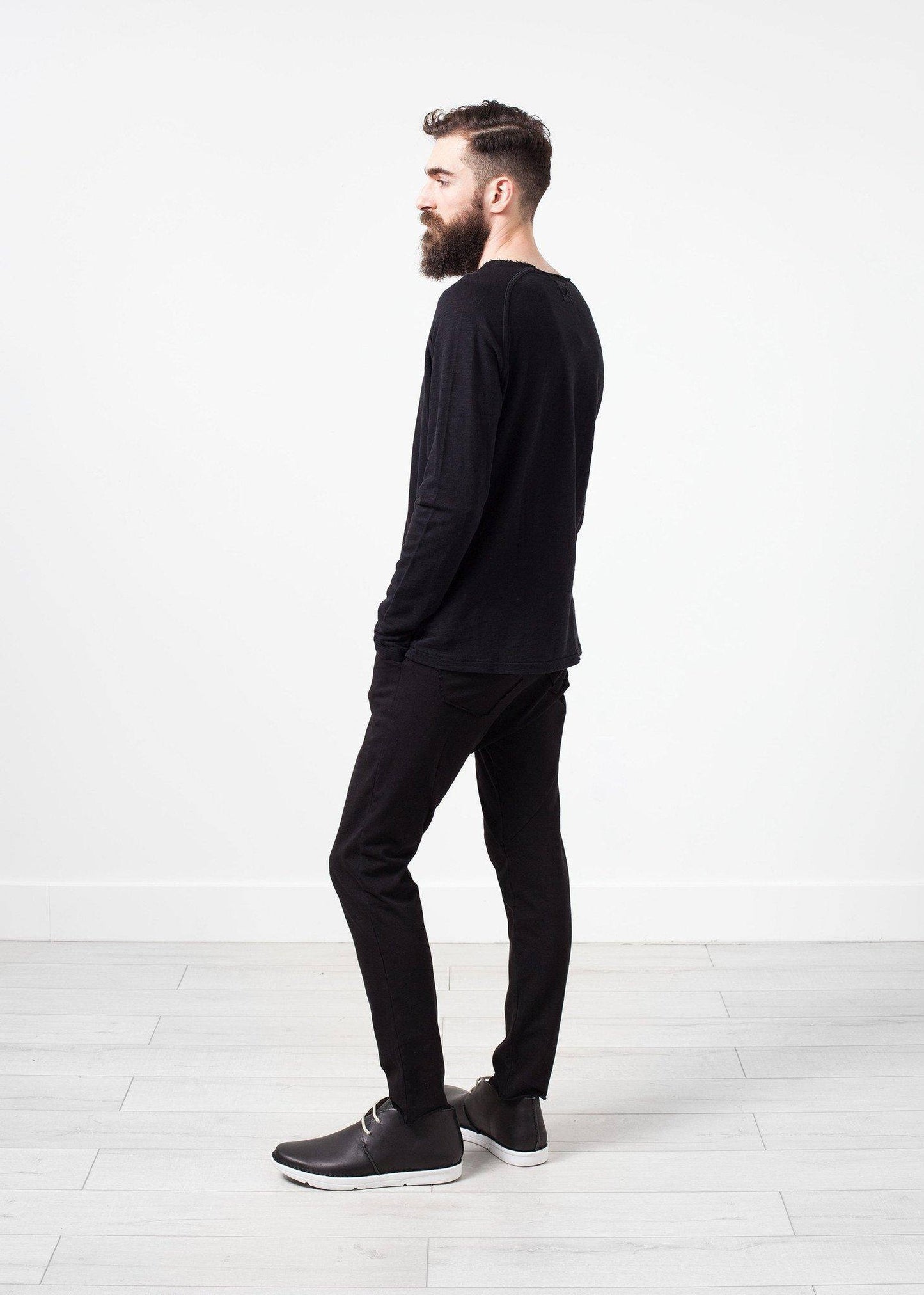 Daris Tee in Black - Thang5501