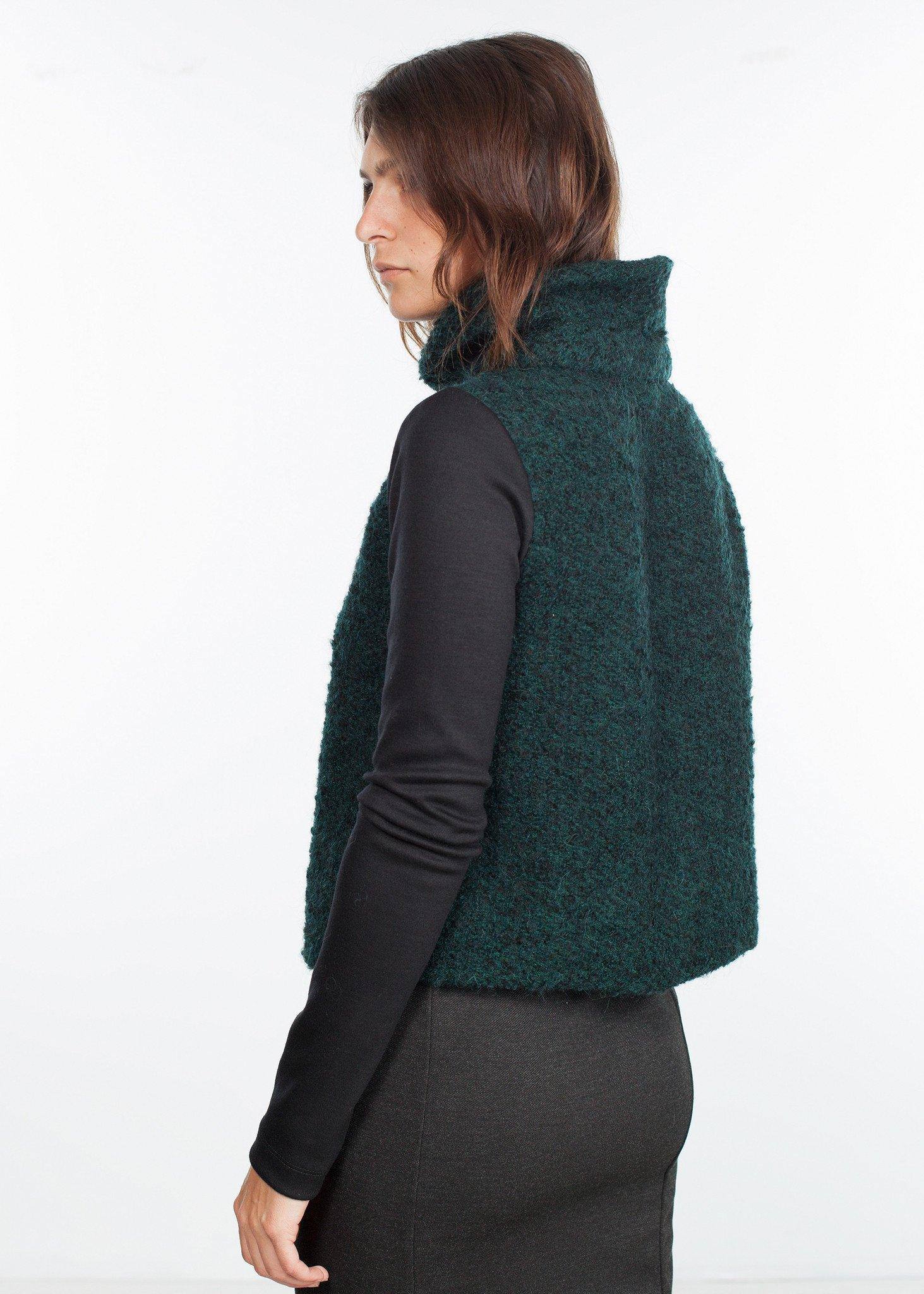 Boucle Turtle Neck in Green/Black - Thang5501