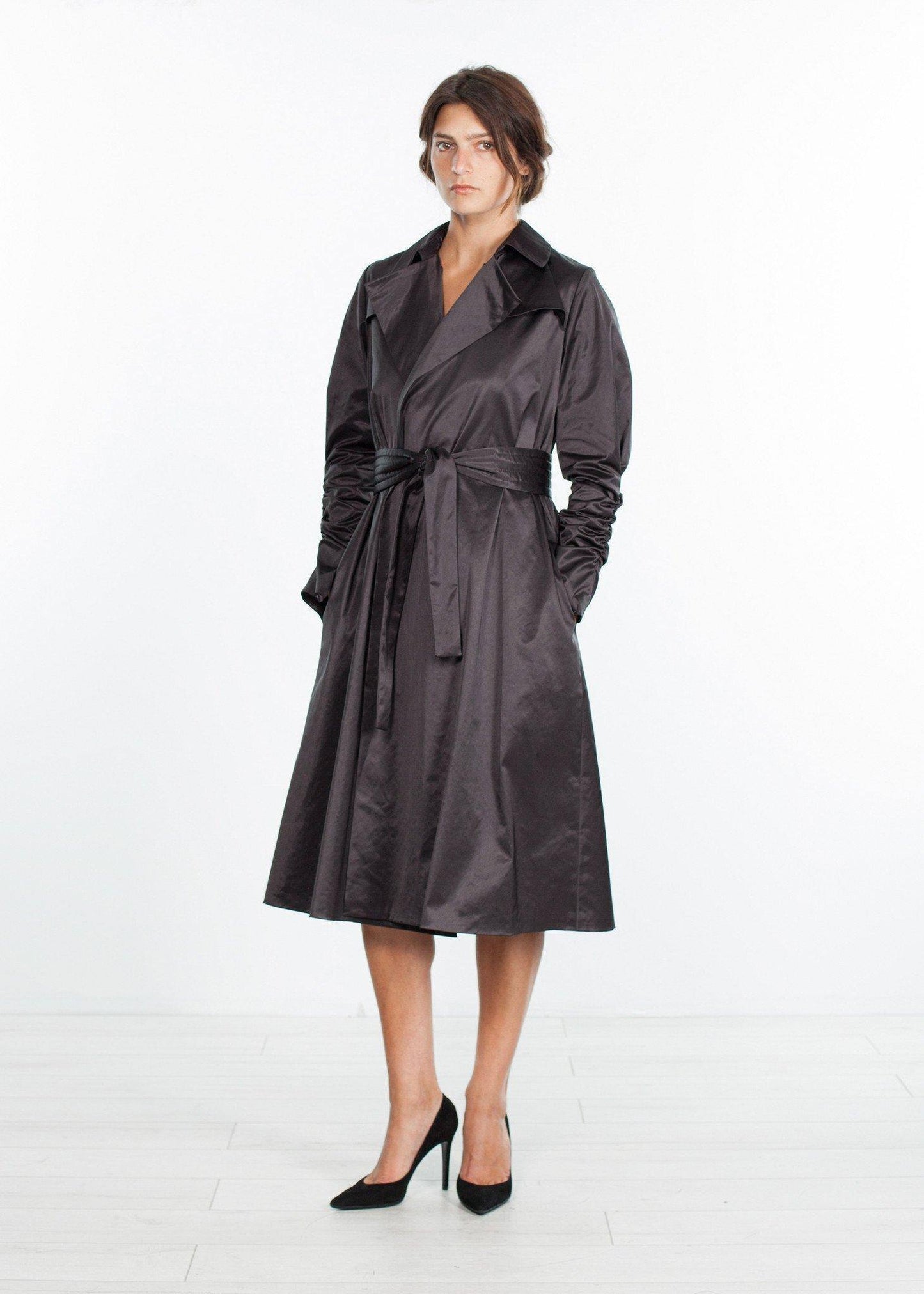 Trench Coat in Black - Thang5501