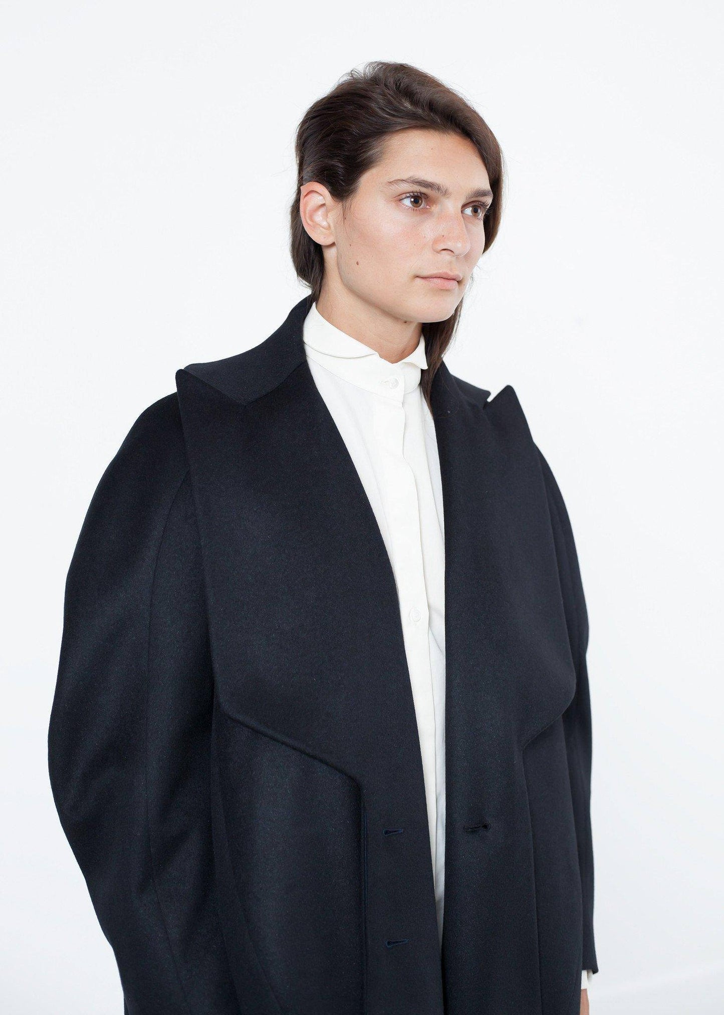 Shahmeena Cocoon Coat in Black - Thang5501