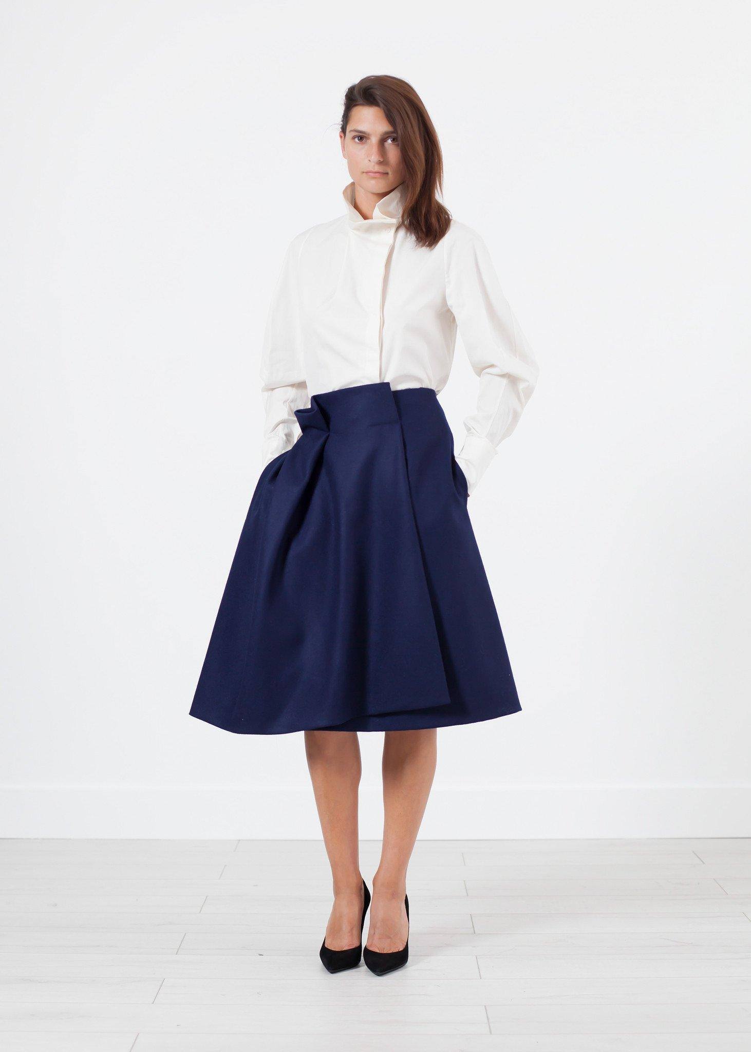 Full Collar Poplin Blouse in Off White - Thang5501