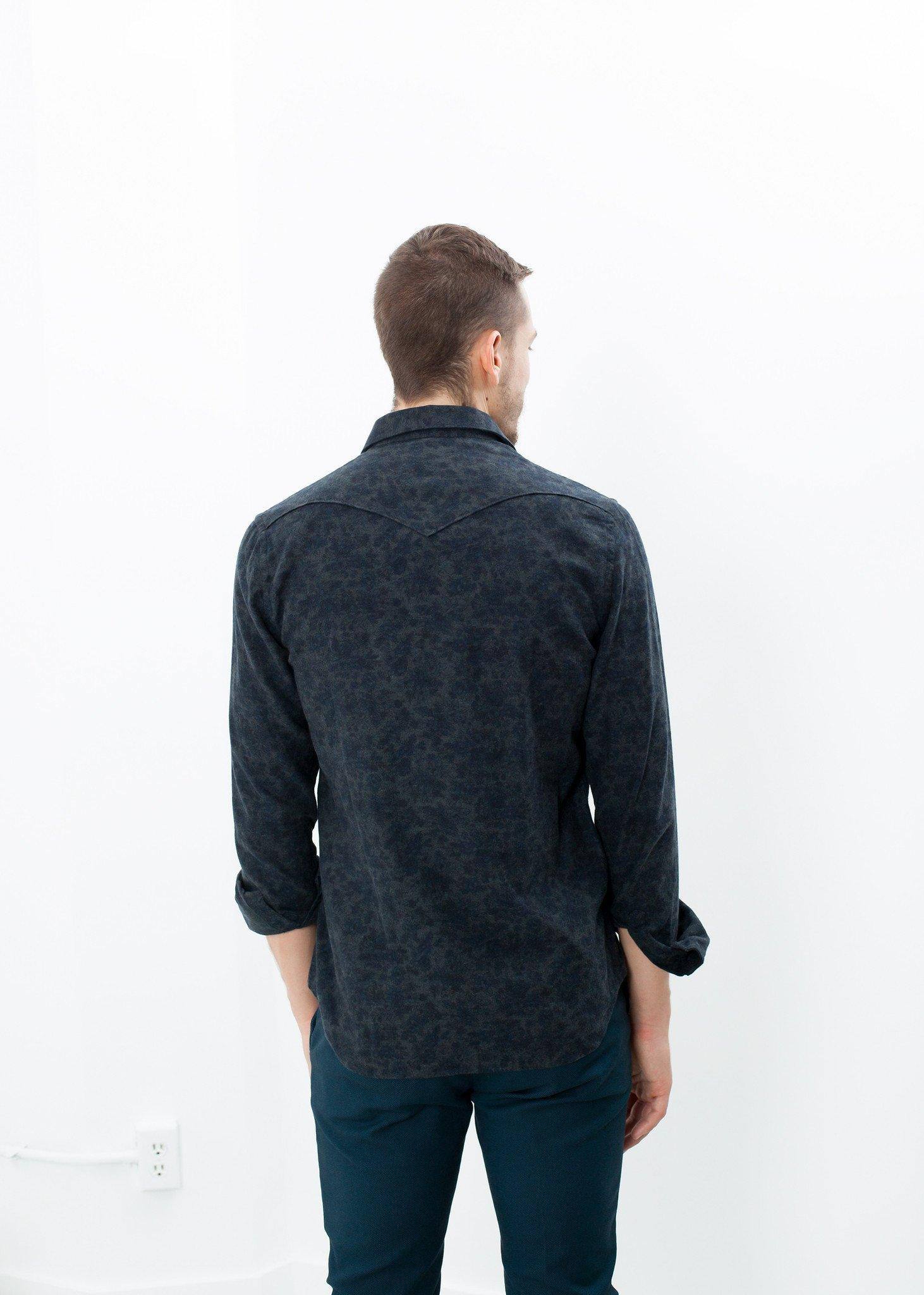 Western Arkansas Button-Up in Dark Hash Floral - Thang5501