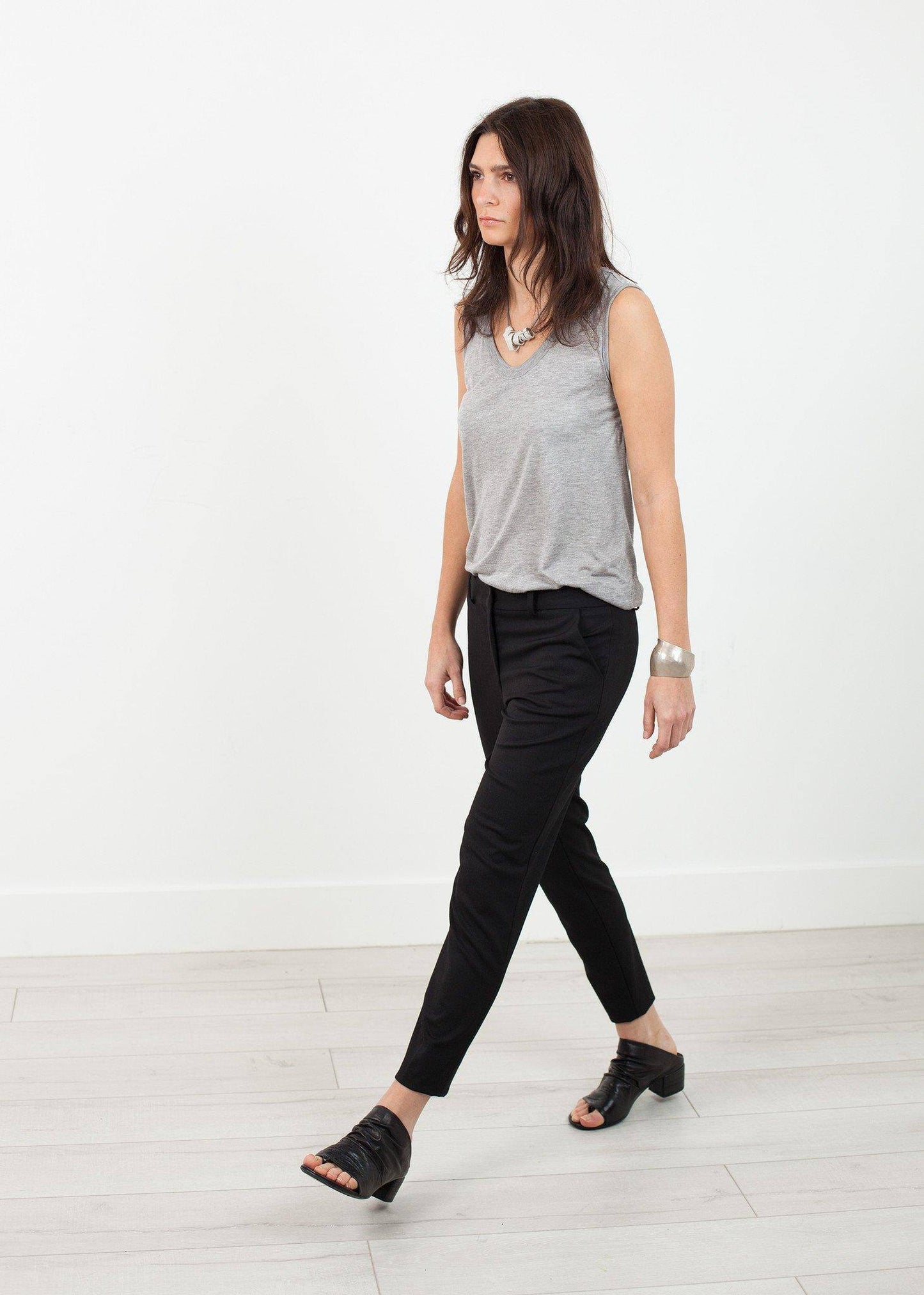 Stretch Fitted Pant in Black - Thang5501