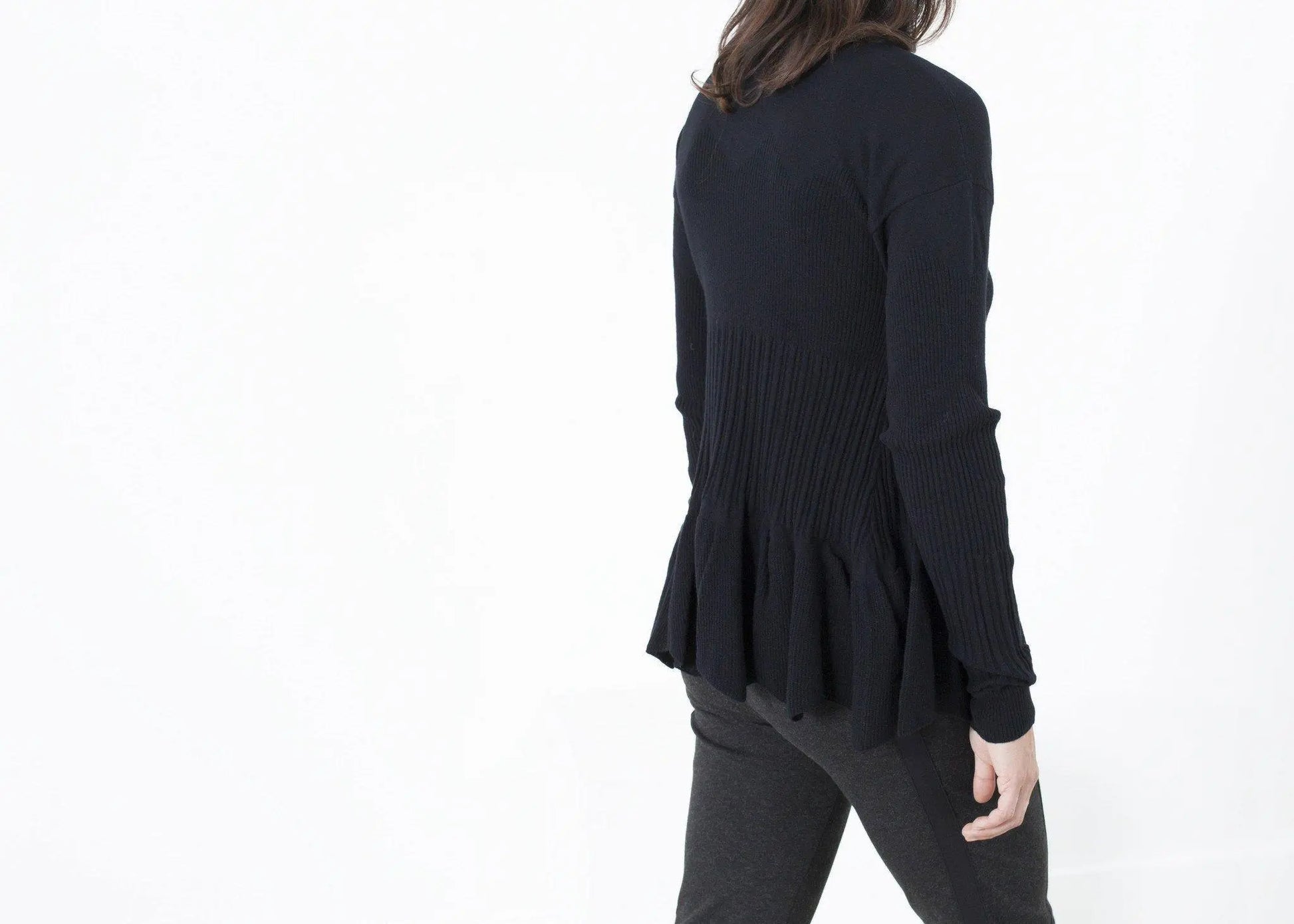 Hawthorn Cardigan - Thang5501