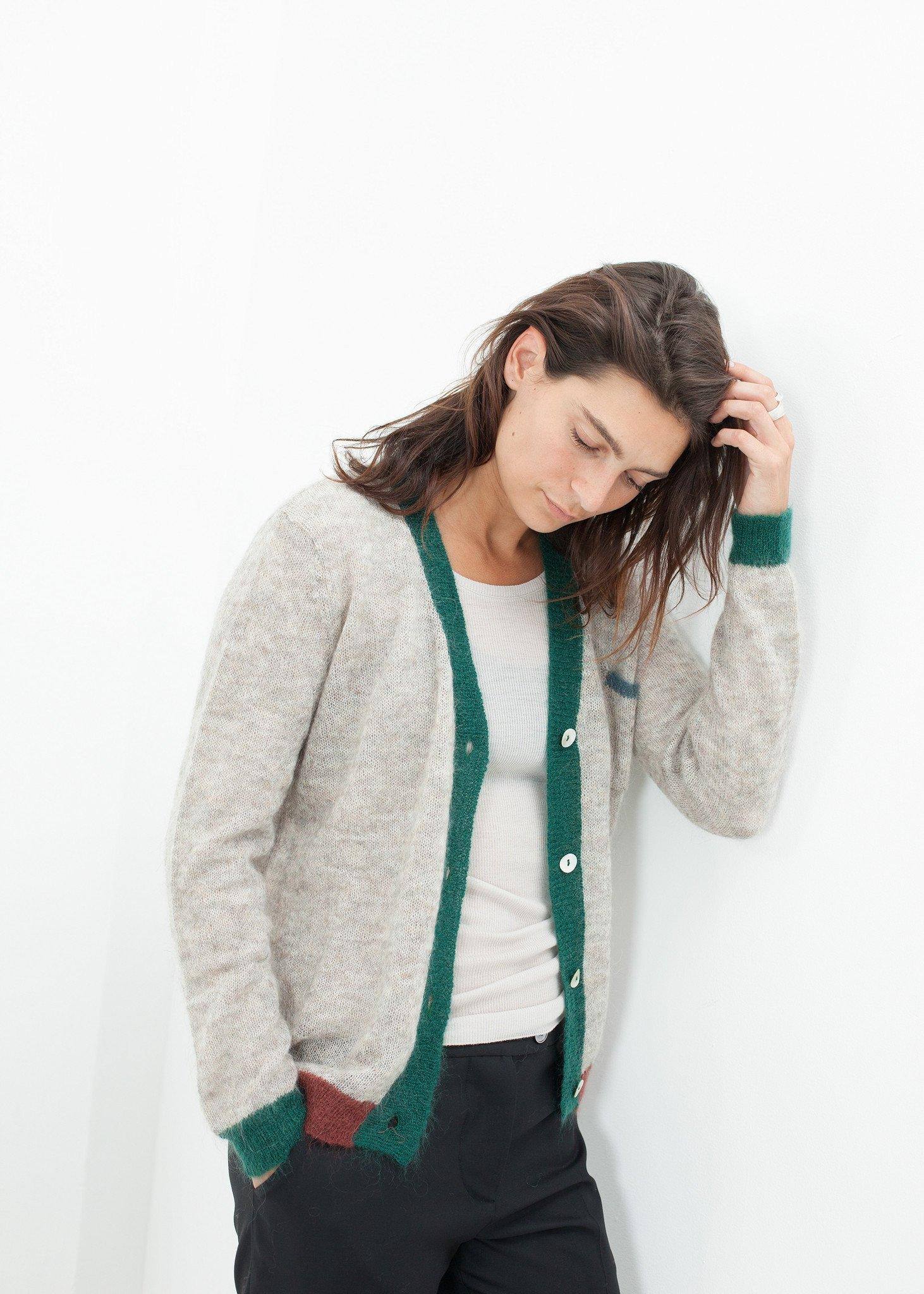 Deskle Cardigan in Heather - Thang5501