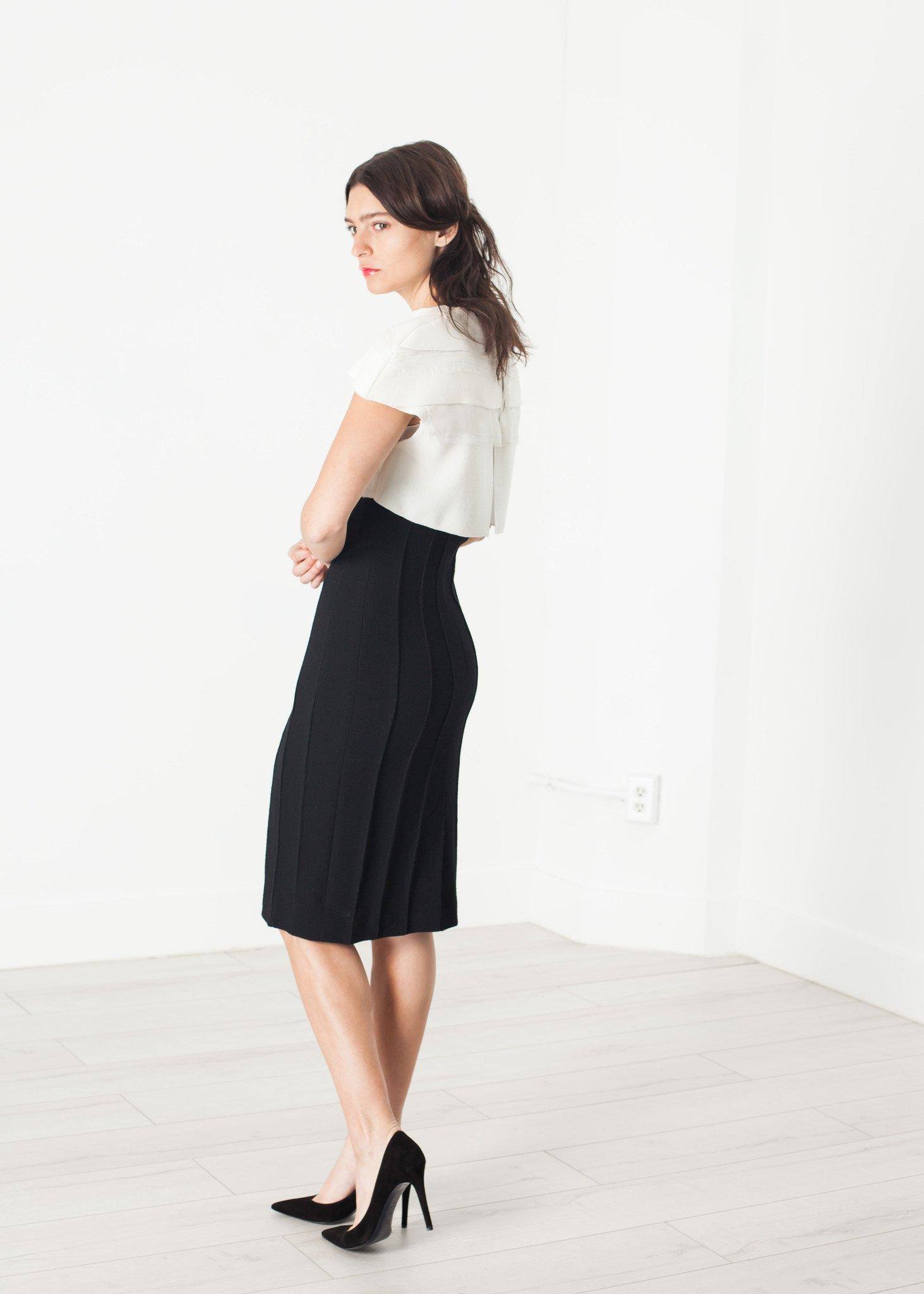Layered Contrast Dress in Cream/Black - Thang5501