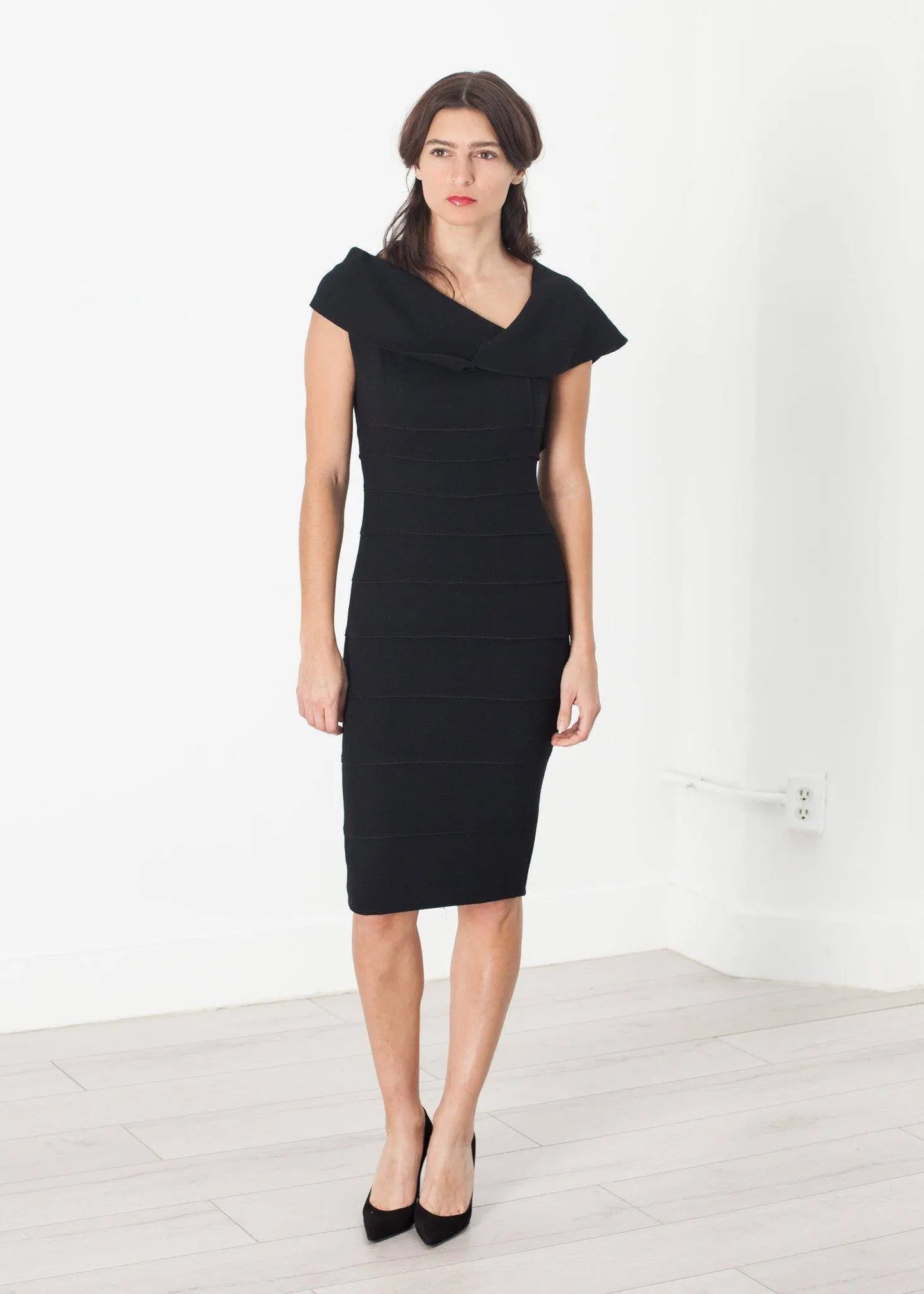 Asymmetric Dress in Black - Thang5501