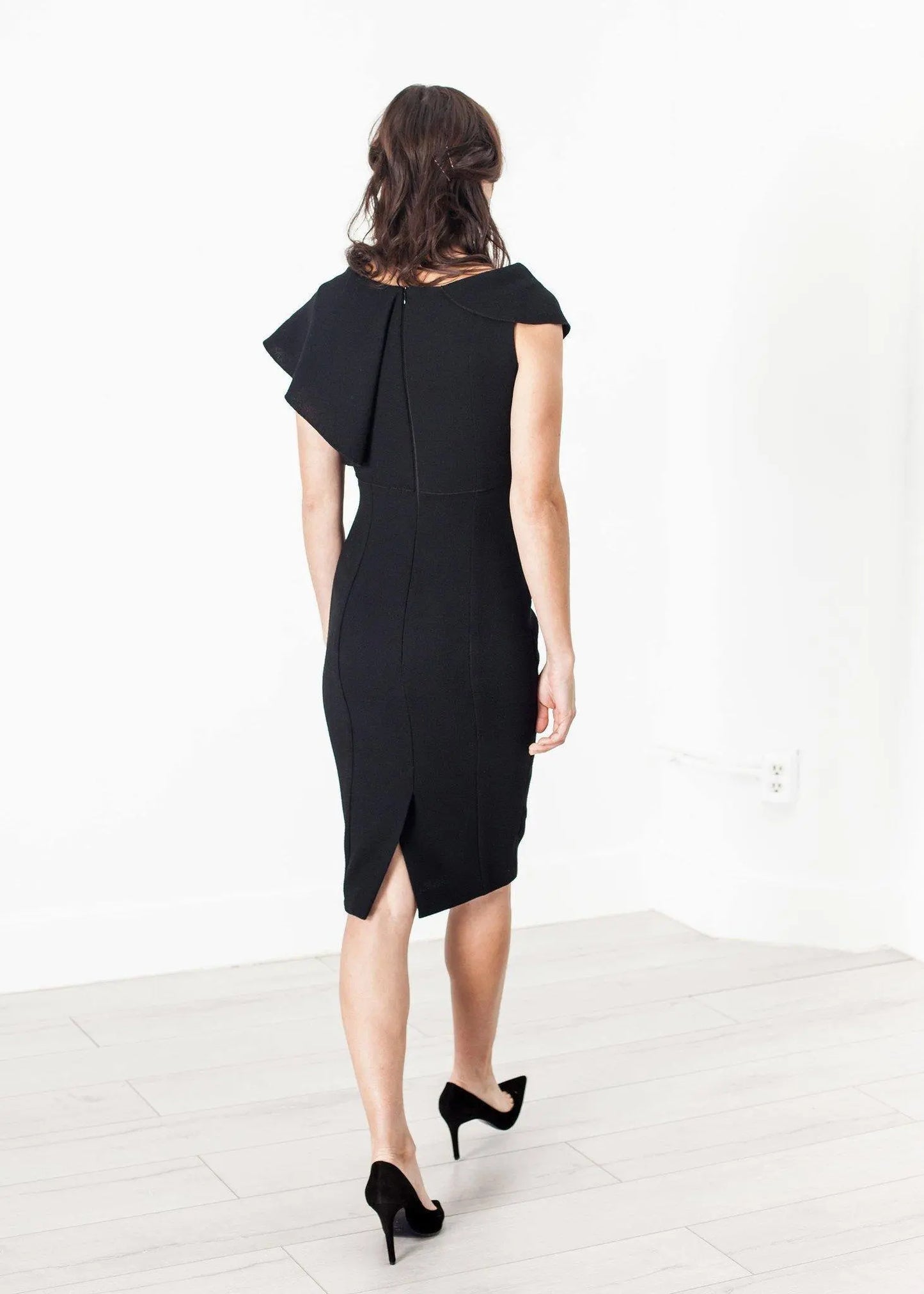 Asymmetric Dress in Black - Thang5501