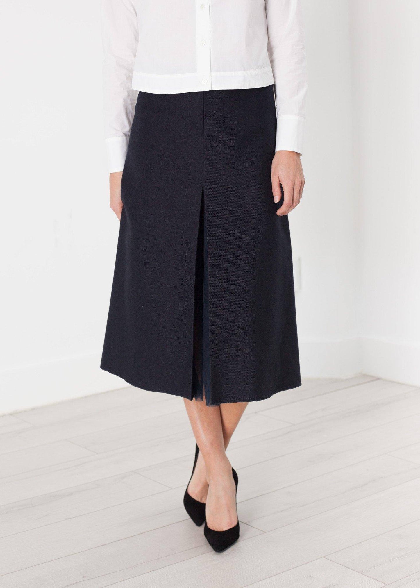 Tulle Pleat Skirt in Navy - Thang5501