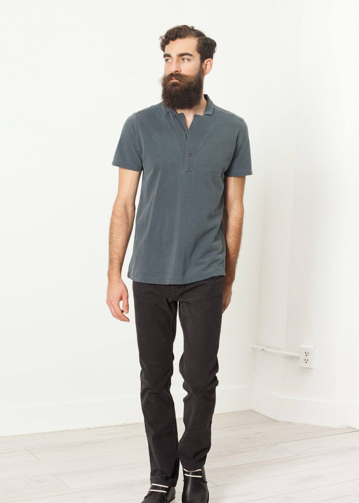Lio Shirt in Grey - Thang5501