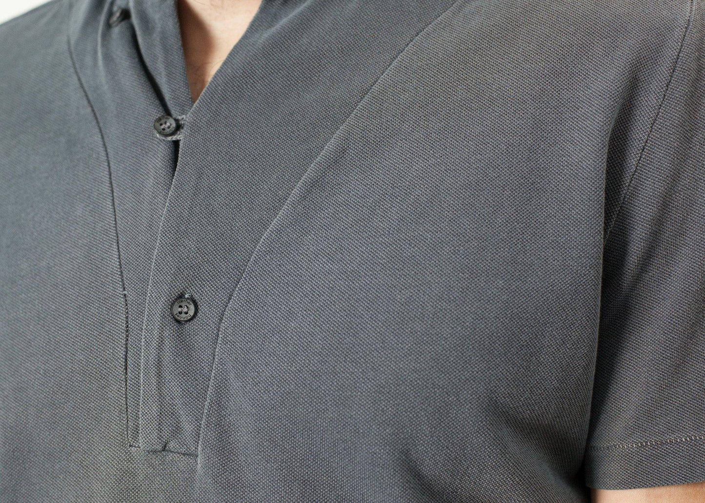 Lio Shirt in Grey - Thang5501