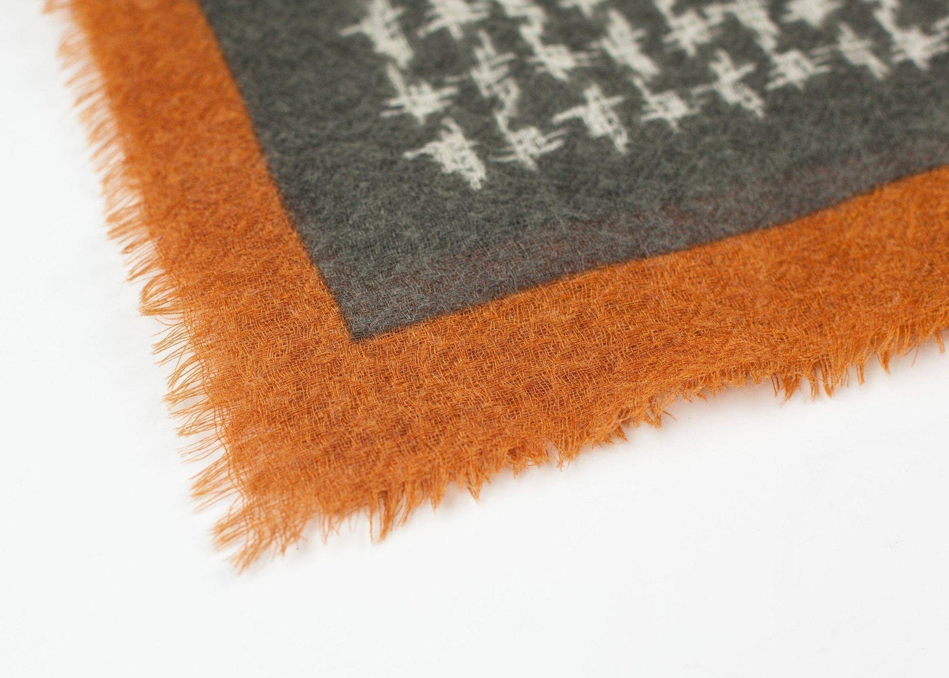 Houndstooth Square in Slate - Thang5501