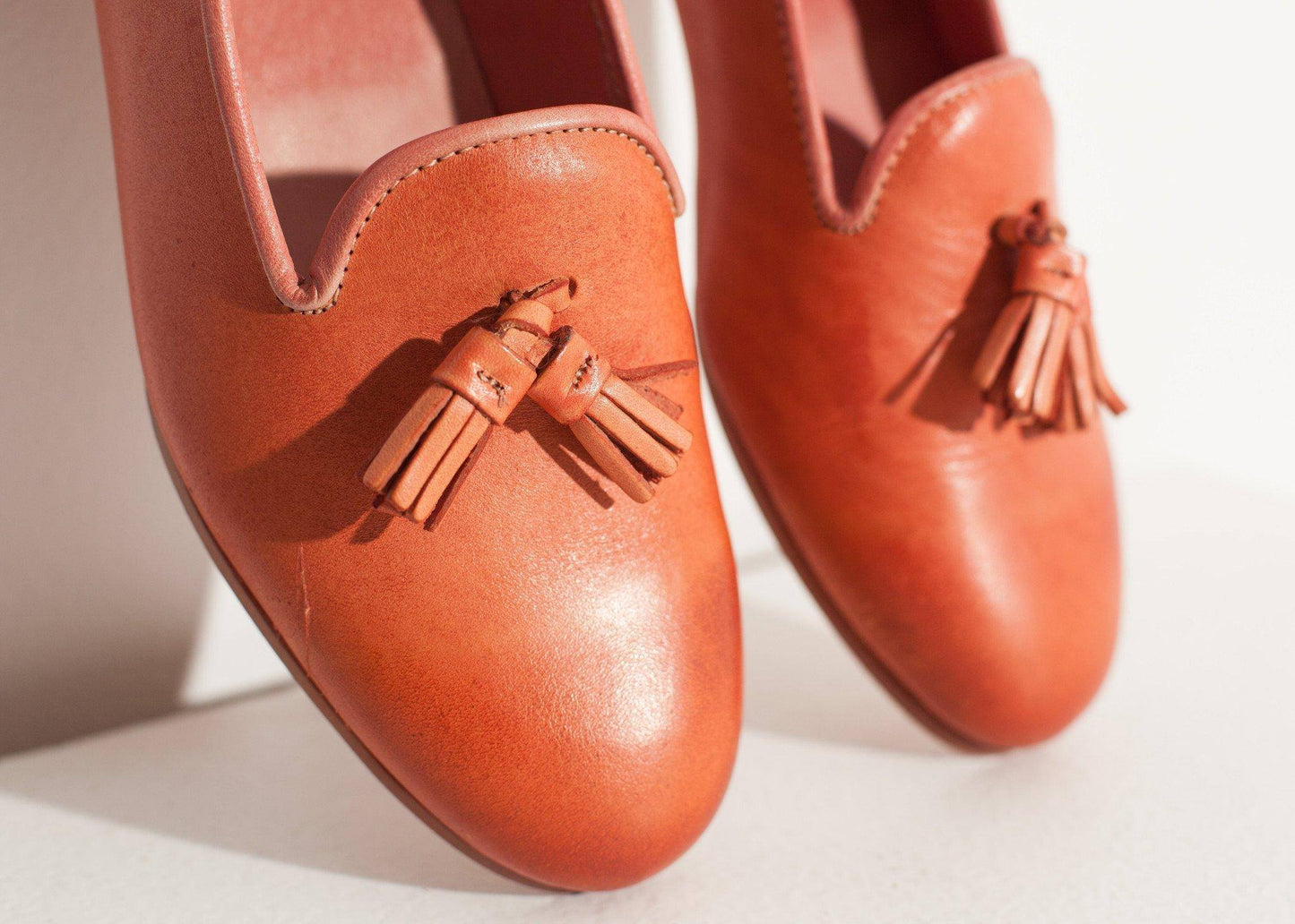 Leather Loafer in Rose - Thang5501