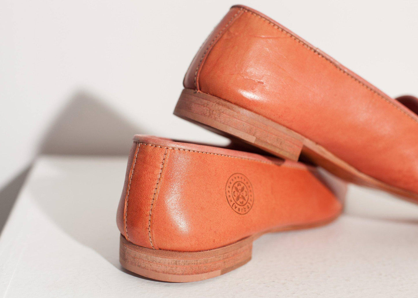 Leather Loafer in Rose - Thang5501