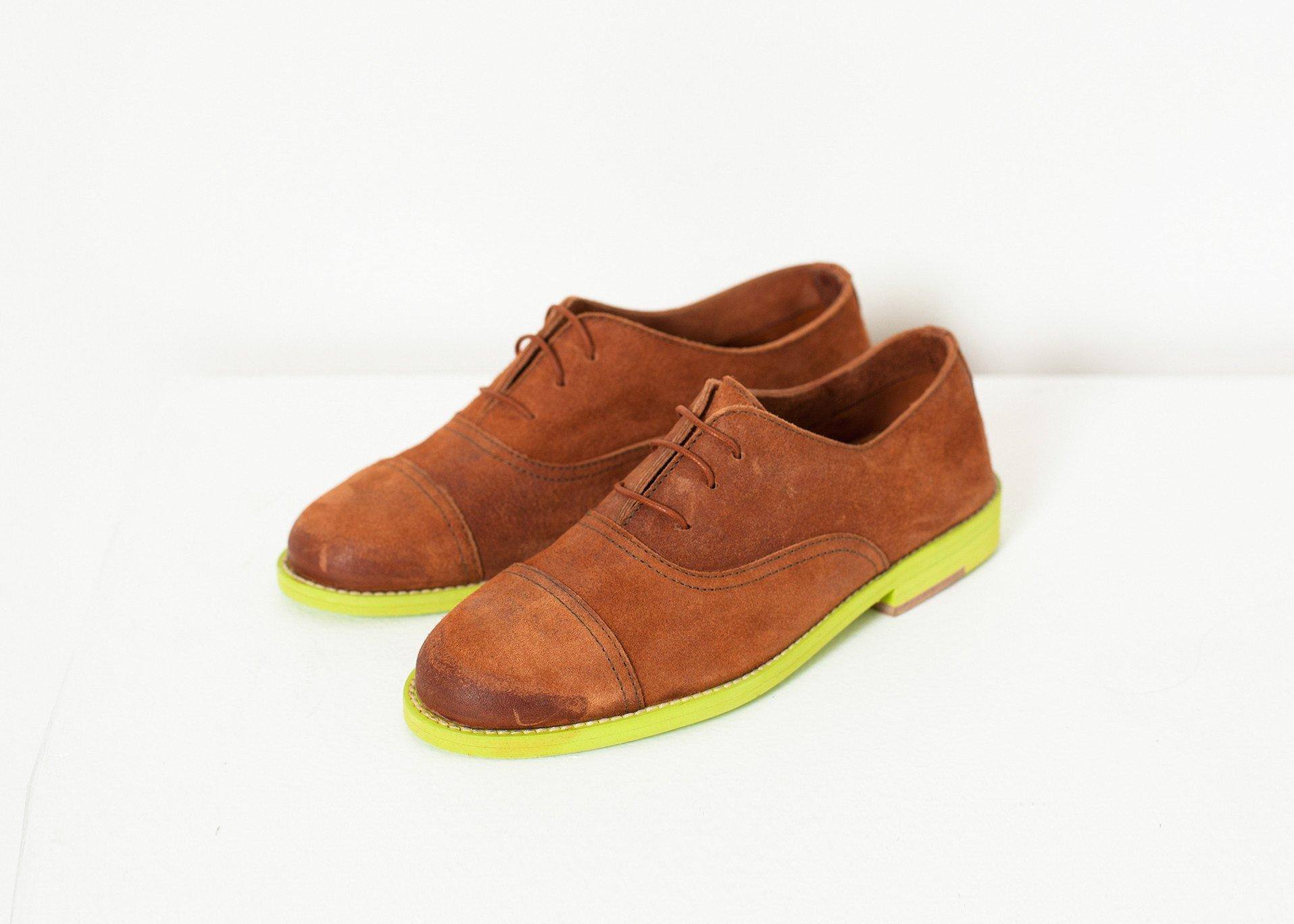 Suede Oxford in Natural/Lime - Thang5501